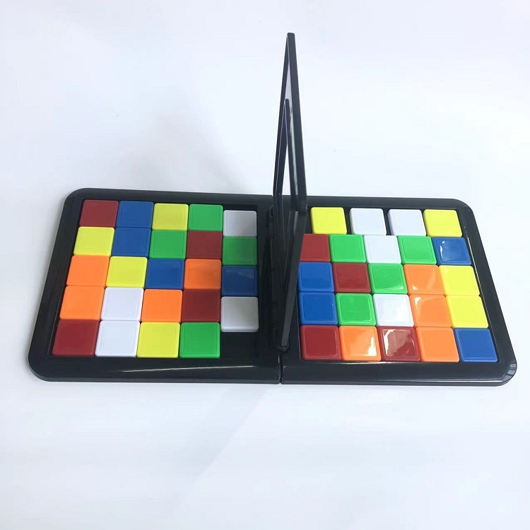 跨境桌面游戏棋玩具双人拼图智力彩色对战魔方 亲子互动竞技的新宠